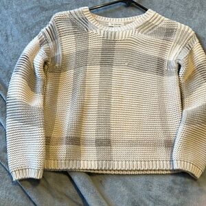 Burberry sweater